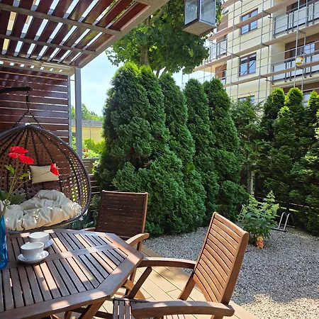 Apartment Rodzinny Z Parkingiem W Kolobrzegu By Renters Kolobrzeg
